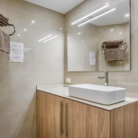 Great Location Studio35 公寓 阿德耶